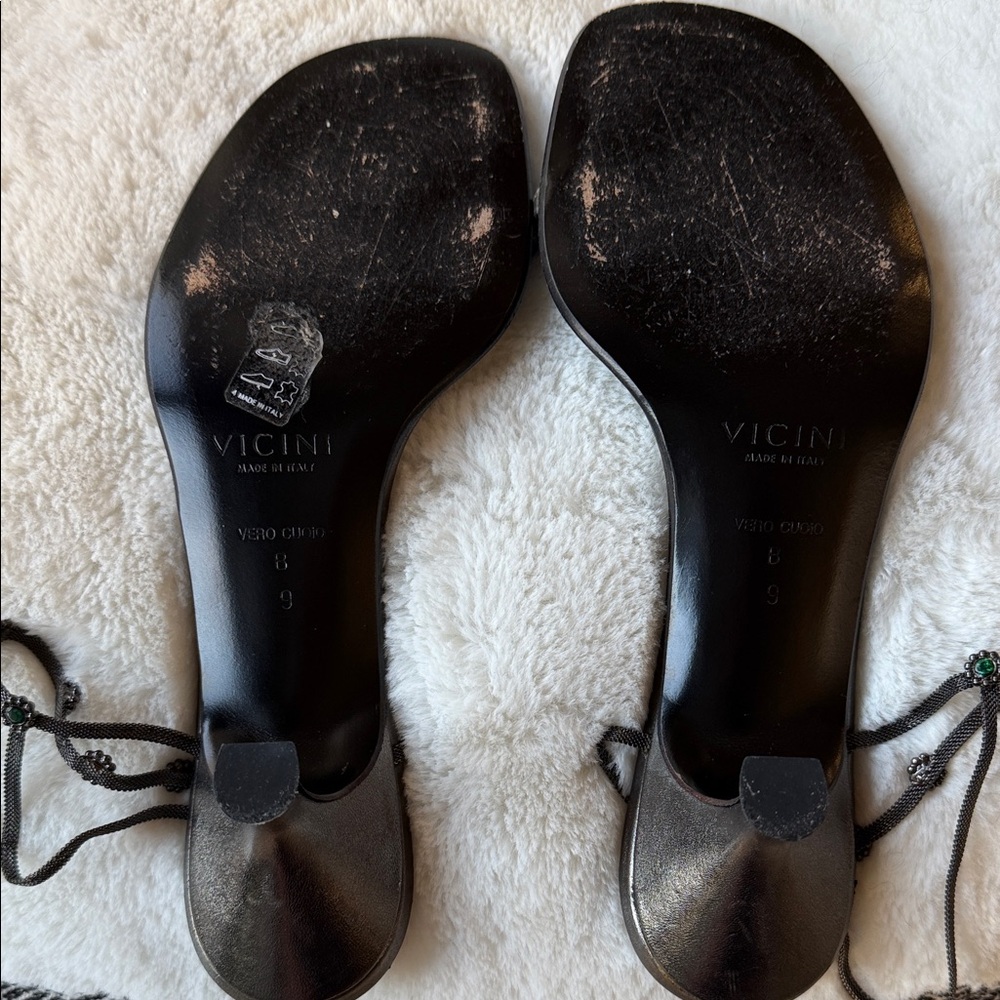 Giuseppe Zanotti Metallic Pewter Strappy Sandals with Multicolor Gem Accents - Picture 4 of 6